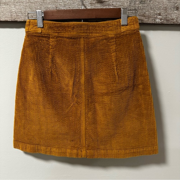 Madewell Corduroy A-Line Mini Skirt: Patch Pocket Edition - Picture 7 of 12